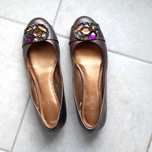 Vince Camuto bronze flats with jeweled toes, sz 9B